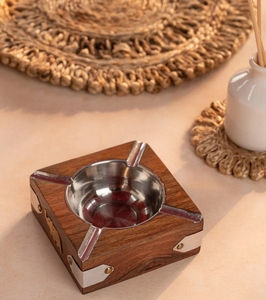 Cenicero cuadrado de madera con tapa de metal y diseño de elefante en el lateral Cenicero de madera para cigarros Ceniceros de cigarrillos para interiores y exteriores - Product Image 2