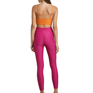 Ensembles de yoga pour femmes, design professionnel, logo personnalisé imprimé, haute qualité, écologiques, haut uni et bas grande taille pour vos entraînements - Product Image 3