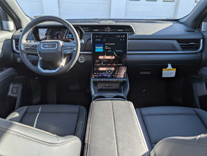 Gran Demanda 2024 para Tacoma TRD Pro Doble Cabina 44 con Volante a la Izquierda, Asientos de Cuero con Interior Oscuro, Motor Turbo de 4 Cilindros - Product Image 2