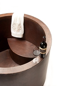 Bañera Ovalada de Cobre Independiente Divris, Diseño Moderno Japonés, Hecha a Mano, Longitud Personalizable para Baño - Product Image 2