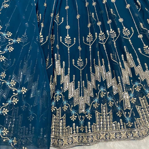 Gran estilo tradicional inspirado Georgette Dupatta de cuatro lados bordado de cuatro lados indio Shalwar Kameez conjunto de vestido de mangas completas - Product Image 1