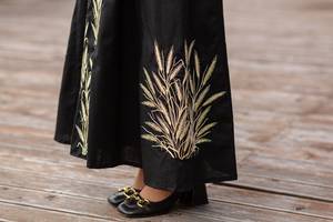 Maxi vestido bordado de primavera para mujer de algodón de manga larga con diseño vintage de calidad superior para mujer - Product Image 5