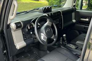 TOYOTA FJ CRUISER d'occasion 2007, conduite à gauche/droite - Product Image 2