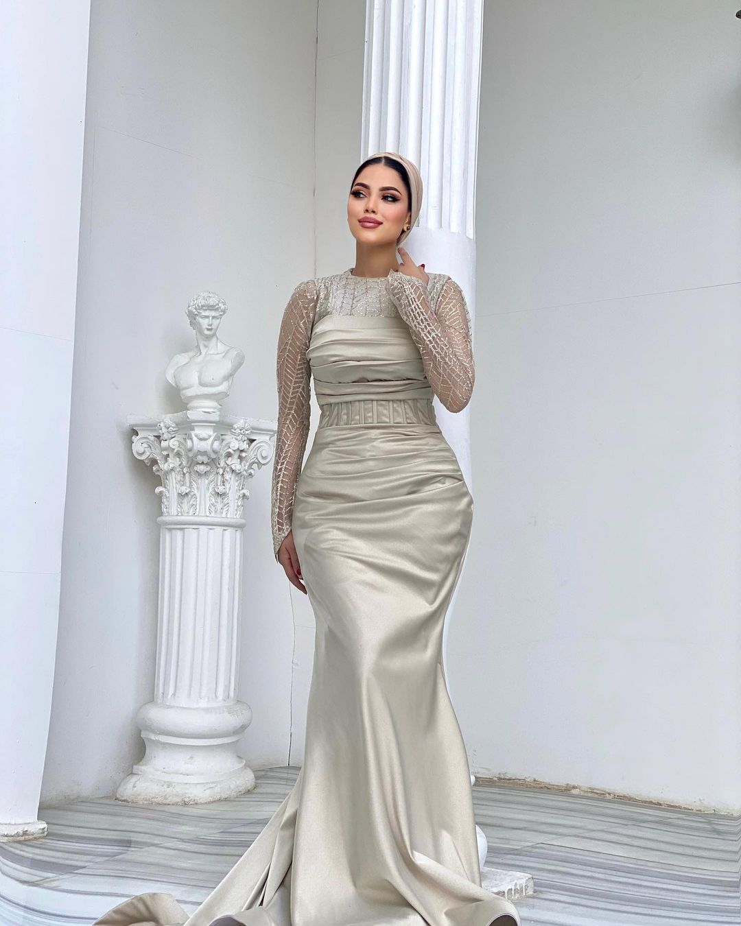 Elegant Formal Straight Dresses - Office & Evening Wear