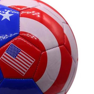 Tech Industries Ballon d'entraînement de football Matériau PU à des fins d'entraînement avec un design personnalisé et un logo personnalisé - Product Image 4