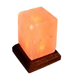 Lampe bloc de couleur rose clair fabriquée à la main lampe à sel de forme carrée-entreprises siennes - Product Image 5