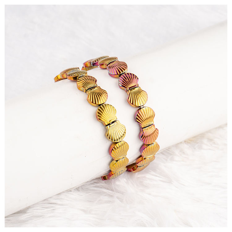 Multicolor sheen with vibrant rainbow reflections