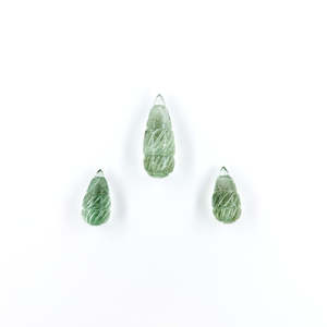 Améthyste Verte Naturelle 76,40 carats, Gouttes sculptées fantaisie, Disposition personnalisée assortie, Tailles carrée, rectangulaire, coussin, poire, Diamant, Cristal, IGI - Product Image 2