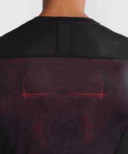 Venta al por mayor de precio de fábrica personalizado sublimado Rash Guards para correr desgaste con diseños personalizados - Product Image 5