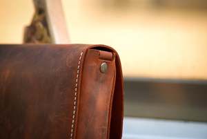 Vintage Large Size Genuine Leather Crossbody Sling <b>Bag</b> Unisex Custom Logo <b>Shoulder</b> Messenger Candy Casual Office <b>Laptop</b> Letter - Product Image 3