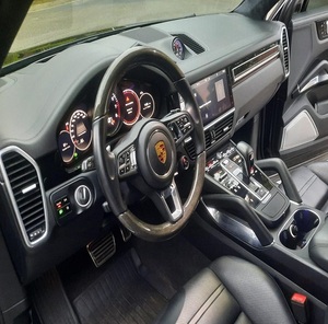 Le plus cool des Porsche Cayenne Turbo Coupé 2020 - Product Image 2