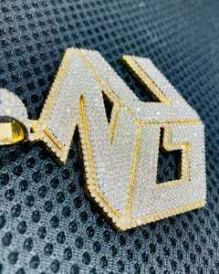 Dijes de Letra Inicial con Corona Clásica, Chapados en Oro Amarillo de 18K, Moissanita de Corte de 4 Quilates, Estilo Hip Hop para Niños - Product Image 2