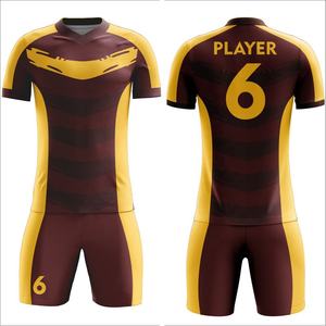 Uniformes de football pour hommes de haute qualité Conception personnalisée Kit de short en jersey respirant Sublimation Football Club Team Wear Name Youth Sizes - Product Image 1