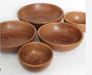 Hecho a mano y de alta calidad: cuenco de madera de coco BLUE LOTUS para momentos especiales - Product Image 5