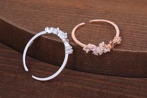 แหวนเพชร CZ ทรงผีเสื้อสีโรสโกลด์2025แหวน925แบบเรียบง่ายแหวนเงินสเตอลิงสำหรับผู้หญิงเครื่องประดับแฟชั่นของขวัญขายส่งจากผู้จำหน่าย - Product Image 5