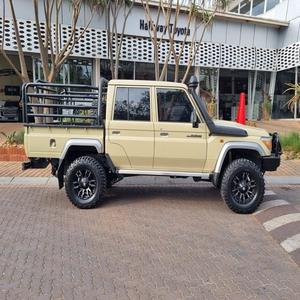 MUY LIMPIO 2020 Toyota Land Cruiser Pickup 4x4 (LHD/RHD) DISPONIBLE para la venta - Product Image 3