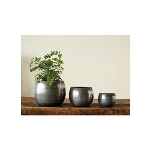 High Selling Galvanized <b>Planter</b> Set Of Two Designed Metal Galvanized <b>Planter</b> Balcony Indoor & Outdoor Premium Quality <b>Planter</b> - Product Image 3