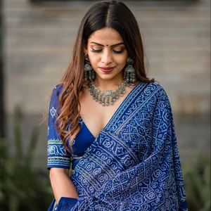 FashionHarbour vente en gros de style Bollywood Bandhani impression numérique Lehenga Choli vêtements ethniques indiens bon marché pour les femmes - Product Image 1