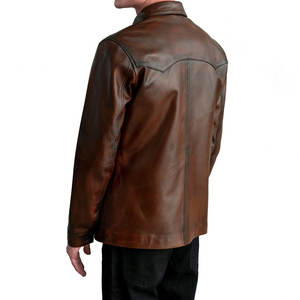 Camisa de cuero genuino de estilo clásico para hombre de nuevo diseño, camisas de cuero de diferentes colores de manga corta con cuello personalizado OEM - Product Image 5