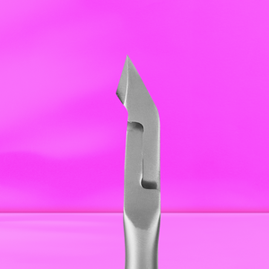 Coupe-cuticules professionnel 3PRO Super 30 7mm en acier inoxydable 48-51 HRC, lames inclinées, désinfectant pour manucure - Product Image 1