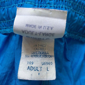 Wholesale Trending Custom OEM Nylon Memory <b>Windbreaker</b> Shorts With Zipper Pockets Match Drawstrings Casual fashion & <b>Beach</b> wear - Product Image 3