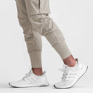 Pantalon homme anti-rides uni, léger, avec un confort et une flexibilité supérieurs - Product Image 2