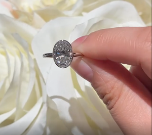 แหวนเพชร10K 14K 18K แหวนเพชรรูปวงรีที่มีความหมายพร้อมง่ามดอกไม้สำหรับการเกิดหรือหมั้นชิ้น Heirloom สำหรับลูกค้า - Product Image 1