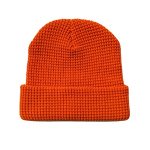 Gorro de punto gofre para hombre con logotipo personalizado al por mayor, gorro acanalado para invierno con bordado 3D para viajes, gorros - Product Image 2