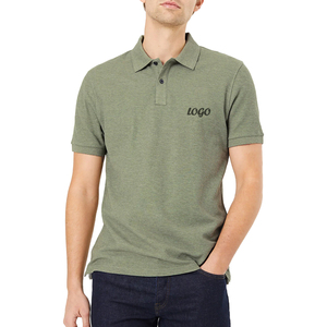Polo para hombre de estilo casual sofisticado, diseñado para un movimiento fluido con una forma limpia y una apariencia moderna y refinada para el día a día. - Product Image 5