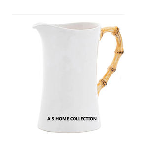 Jarra de agua decorativa con acabado antiguo de metal de diseño vintage de calidad de exportación a la venta - Product Image 2