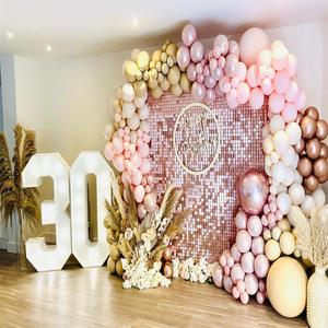 Mur scintillant à paillettes carrées de couleur or rose mat <span class=keywords><strong>et</strong></span> flirty thème fête <span class=keywords><strong>anniversaire</strong></span> gâteau magnifique décoration oh wow photomaton - Product Image 4