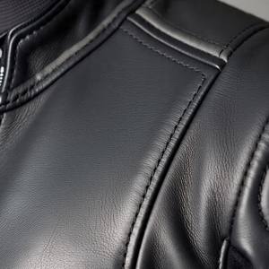 Combinaison de moto en cuir unisexe | Conception perforée respirante | Durable, confortable et sur mesure pour les femmes par Malik Raza - Product Image 5