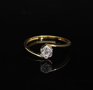 Anillo de diamante natural de oro amarillo de 14K con racimo redondo en elegante diseño de derivación con ajuste de punta Starburst para mujer - Product Image 3