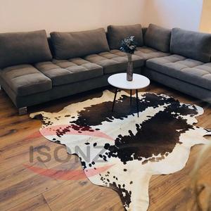 Hermoso pelo en pieles de cuero de vaca para decoración de interiores y productos personalizados - Product Image 1