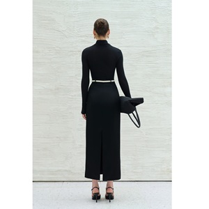 Ceinture pour femme en 73% cupro et 27% polyester, ceinture KAR WAIST BELT, élégante, de haute qualité, service ODM, vêtements pour femmes, Vietnam - Product Image 5