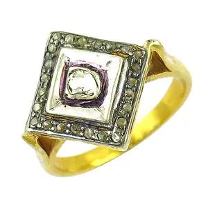 Anillo de Piedra Preciosa Cuadrada de Moissanita con Piedras Similares al Diamante y Chapado en Oro - Product Image 3