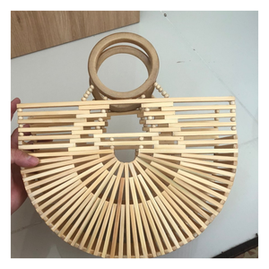 Bolso de bambú de estilo bohemio, artesanía artesanal tejida a mano, ligero y único, elección para verano, Playa o aventuras de vacaciones - Product Image 2