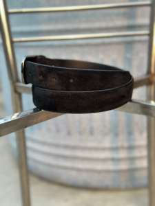 Cinturón de Cuero Vacuno de Primera Calidad con Hebilla de Hierro, 3.5cm de Ancho, Color Negro Formal, Accesorio de Vestimenta Personalizable - Product Image 3