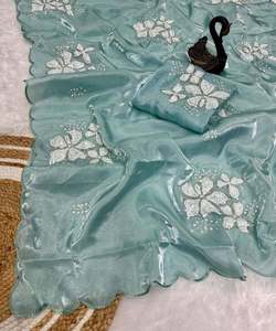 Nouveau saree georgette de créateur avec séquence subtile idéal pour les célébrations traditionnelles saree, sari, shari - Product Image 3