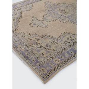 พรมขนสัตว์สีเบจและสีน้ำตาลสไตล์วินเทจคลาสสิก ทอมือลายเหรียญ ความหนาแน่นปานกลาง เหมาะสำหรับตกแต่งห้องนั่งเล่นในบ้าน-PAE-1442 - Product Image 2