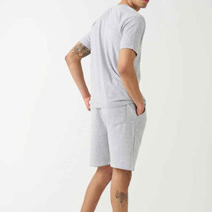 Camiseta ligera y suave con cuello redondo y logotipo personalizado, conjunto corto, Camiseta de cuello redondo de corte regular, 100% algodón - Product Image 4