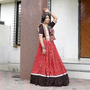 Diseñador de Bollywood Trabajo pesado Lehenga Choli para ocasiones especiales para bodas Fiestas Compromisos-Ropa étnica especial Precio bajo - Product Image 5