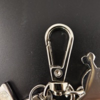Vente en gros d'usine, porte-clés personnalisé en alliage, plaqué argent brillant, pentagramme foncé |   Club Punk, Événement Gothique & Souvenir Cadeau Alternatif