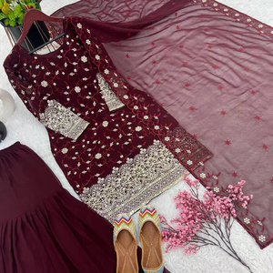 Top de fête de créateur-Plazzo et Dupatta avec broderie - Product Image 2