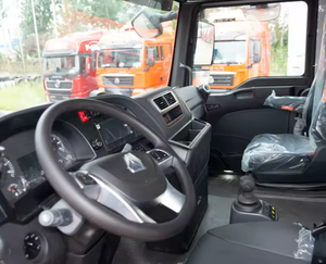 PRÊT À EXPÉDIER C7H Euro 2 Nouveau Camion Tracteur Diesel 6x4 à Conduite à Gauche Prix Bas pour le Transport d'Engins - Product Image 2