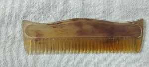 Peines de cuerno de búfalo naturales hechos a medida también disponibles con grabado ideal para tiendas de accesorios para el cabello para reventa - Product Image 4