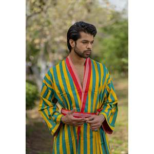 Robe Kimono Bohème en Pur Coton pour Homme, Peignoir de Luxe Géométrique Unisexe, Peignoir de Bain Coupe Décontractée XL, Vêtement d'Intérieur Doux d'Été Réversible - Product Image 1