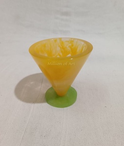 Premium Quality Handmade <b>Resin</b> Flower Pot and Different Size for Home and Garden Planted Use - Product Image 3