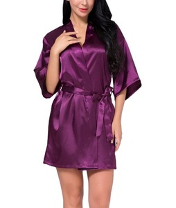 Vêtements de détente personnalisés OEM pour femmes, vêtements de nuit en satin soyeux à dentelle, vente en gros - Product Image 3