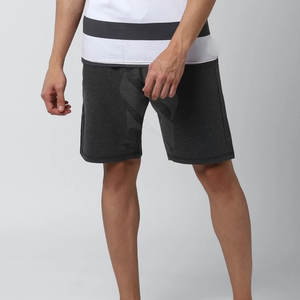 Ensemble de t-shirt et short de style streetwear de qualité supérieure, couleurs contrastées, prix de gros, entièrement personnalisé, ensemble de course - Product Image 5